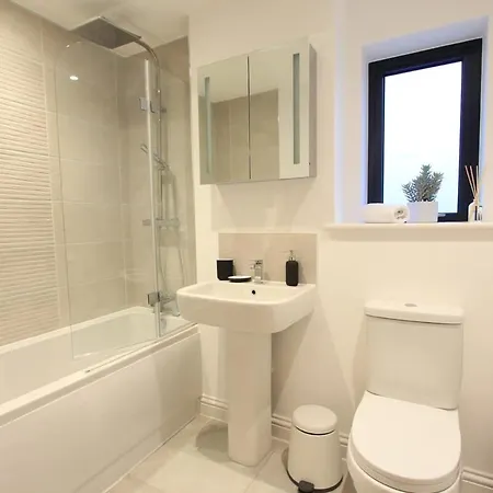 Cabot Mews 9 Bristol
